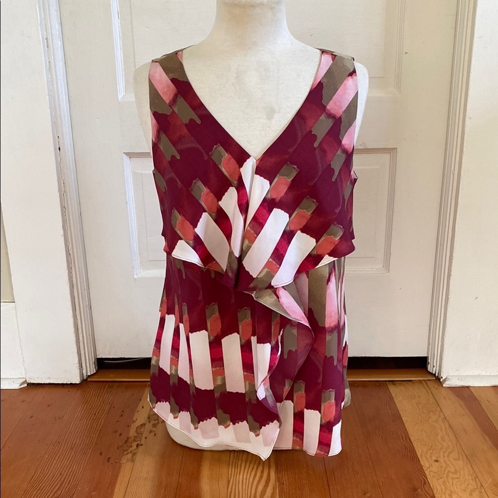 Ann Taylor Sleeveless Dark Red Geometric Print Blouse 8‎